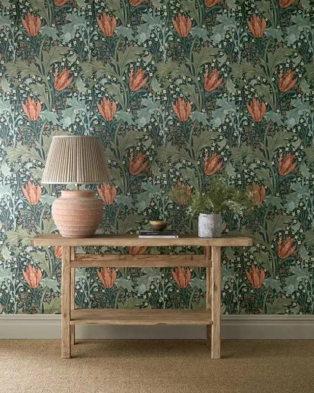 Handla nu William Morris & Co Tapet Lent Lily