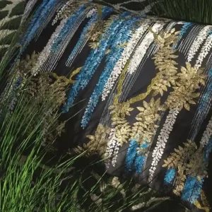 Christian Lacroix Tyg Wisteria Alba Ruisseau Rabatter