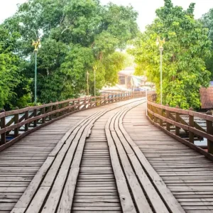Extra rabatt Wooden Bridge in Thailand